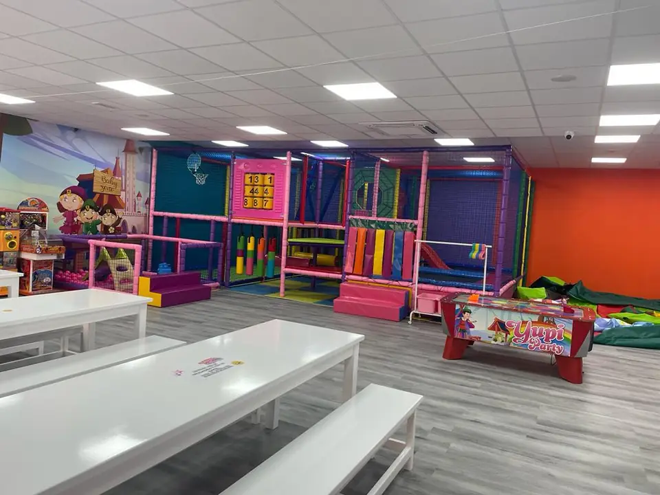 Sala Cuentos de Yupiparty en Norte de Castilla